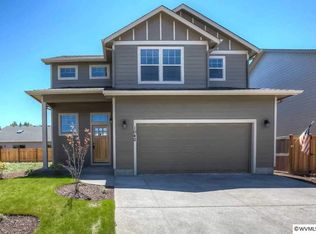 1040 Harbour Ln NE, Keizer, OR 97303