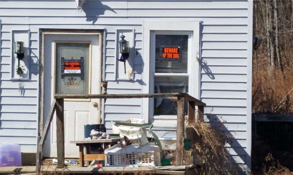 2nd image of 5001 Sleepy Hollow Rd