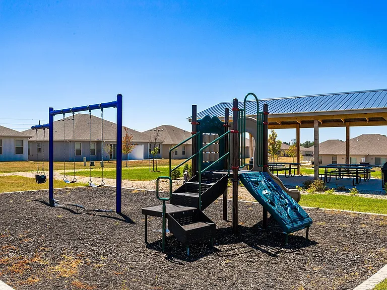 Childrens Swings & Jungle Gym