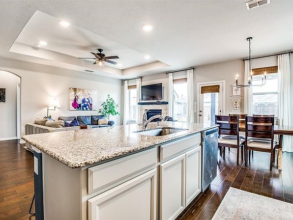 3rd image of 1713 Outpost Creek Ln