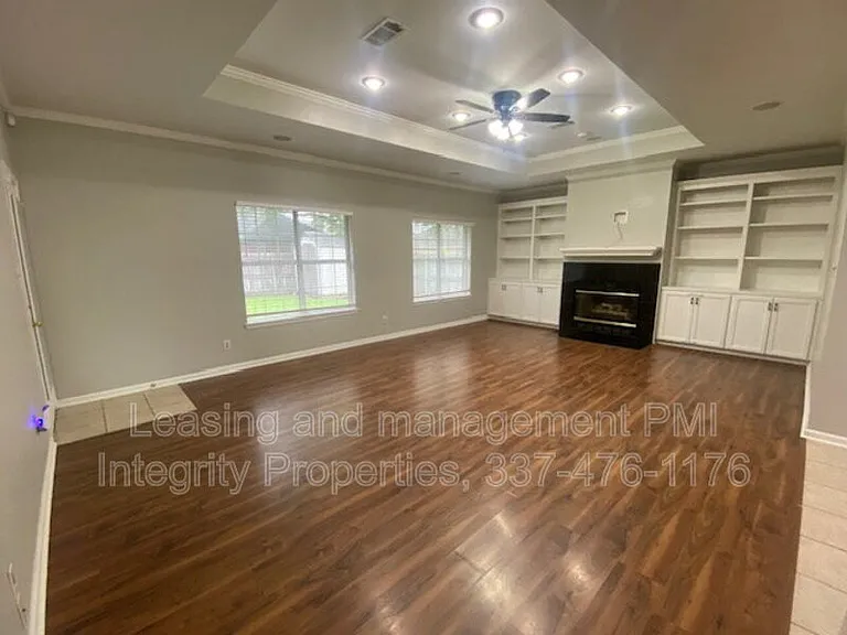 101 Seneca Cir — Photo 2