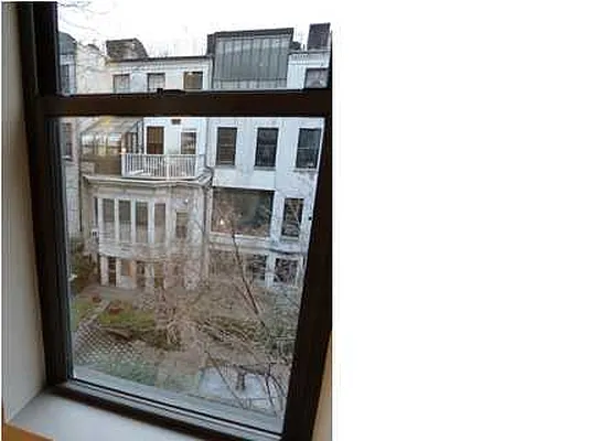 Rented by Eychner | media 12