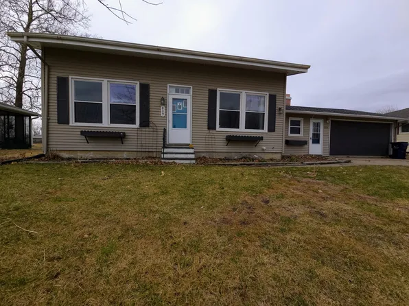 809 Court St, Wilton, IA 52778