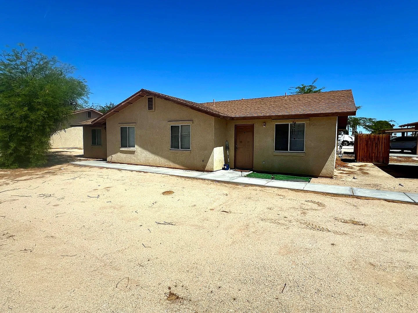 6320 Mesquite Ave. — Photo 1