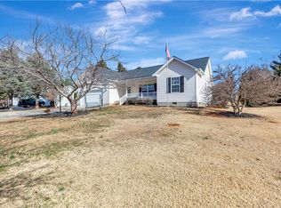 482 Chetola Rd, Seneca, SC 29672