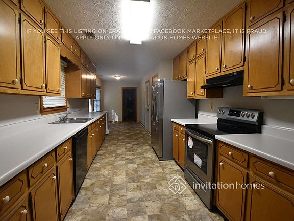 3rd image of 2170 Lost Forest Ln SW