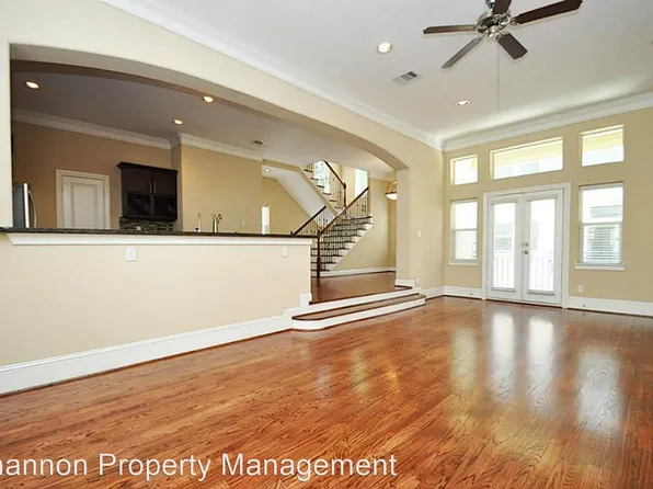 2310 Beall St, Houston, TX 77008