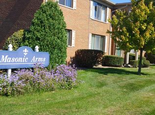22513 Masonic Blvd, Saint Clair Shores, MI