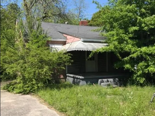 406 Taylor St, Gadsden, AL 35903