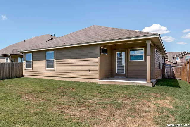 1041 Lauren St — Photo 24