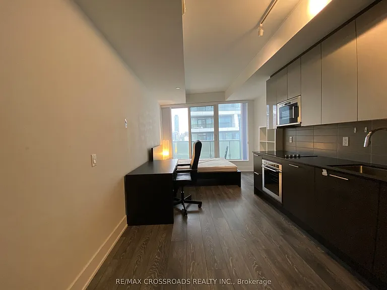 403 Church St #1906 — Photo 7