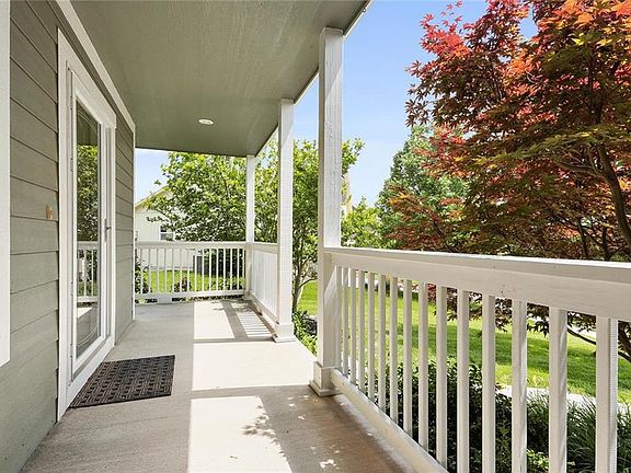 5th image of 13128 Delaware Ct