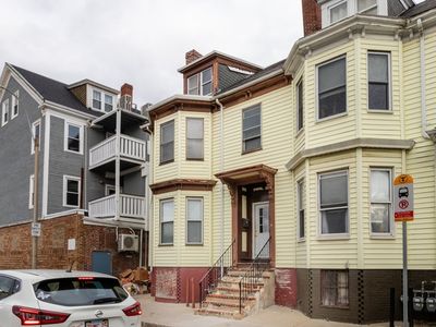 4 Cross St, Somerville, MA, 02145