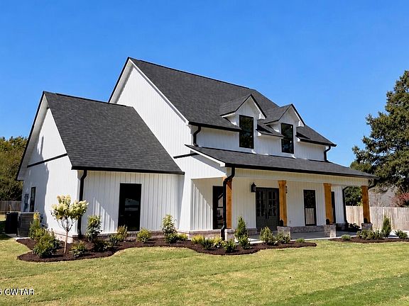 3rd image of 85 Weatheridge Dr