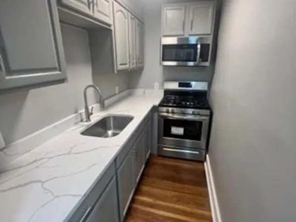 14 Everton St Floor 3, Dorchester, MA 02121