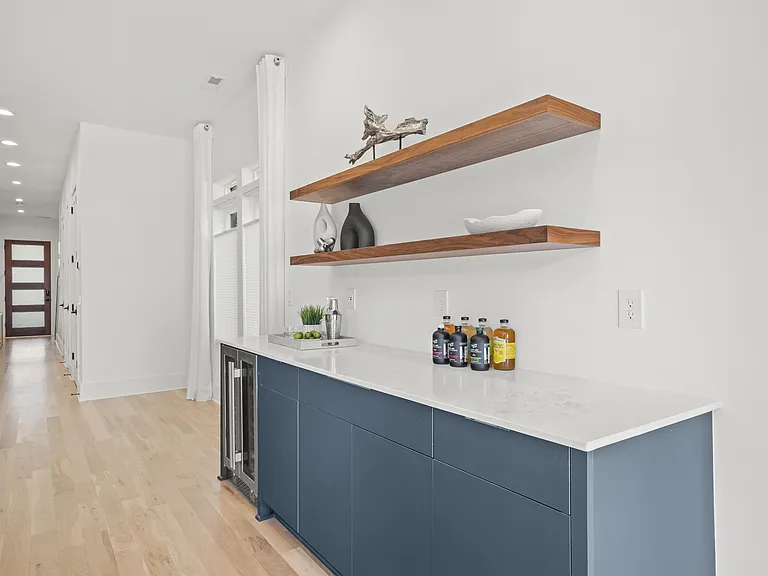 4701 Walden Ct #1 — Photo 24