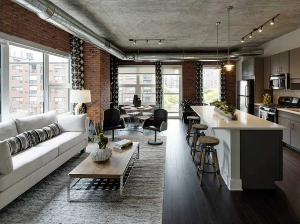 600 S Lasalle St, Chicago, IL