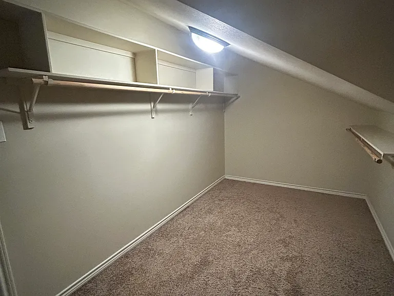 922 Dove Run Trl — Photo 18