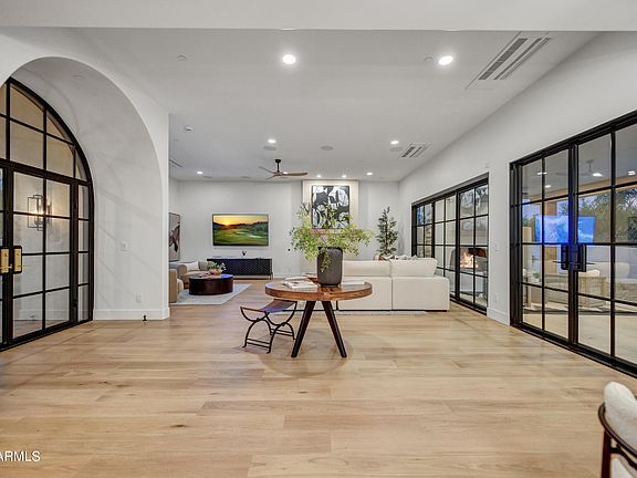 3rd image of 9015 E LOS GATOS Drive