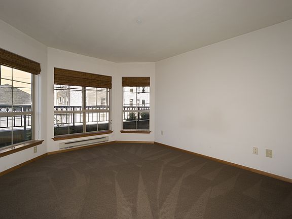 5th image of 1125 E Olive St #204-1