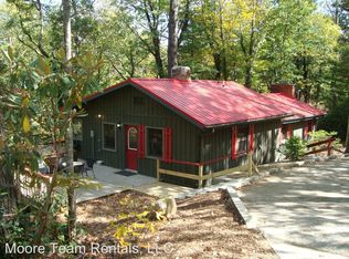 1589 Brookside Camp Rd, Hendersonville, NC 28792