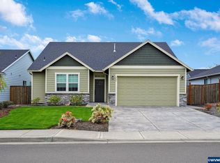 343 SW Applegate Trail Dr, Dallas, OR 97338