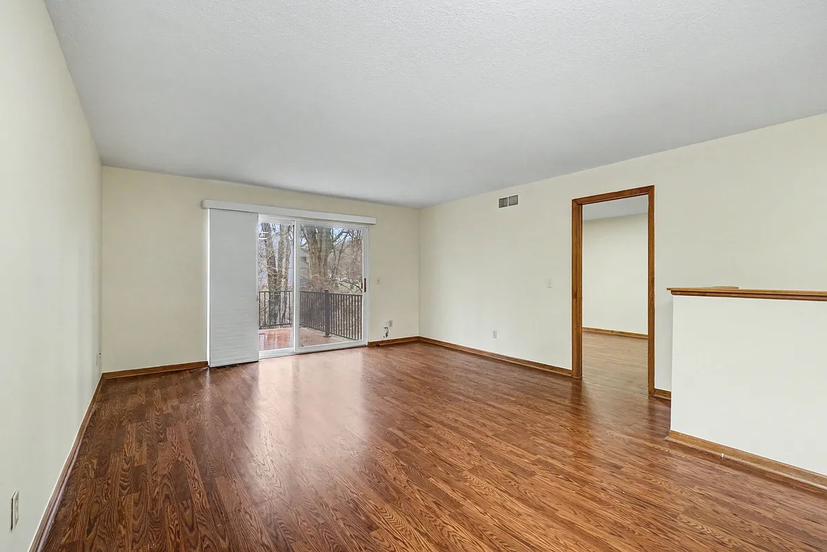 Building Photo - 6065 Fairgrove St