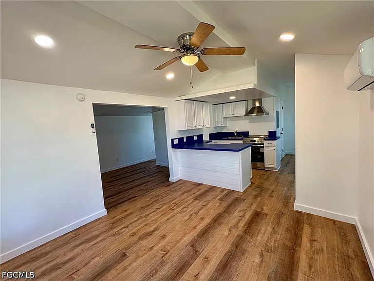 5675 Pine Island Rd NW — Photo 3