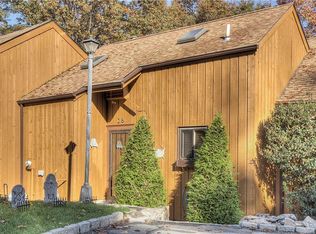 28 Amber Dr, Croton On Hudson, NY 10520