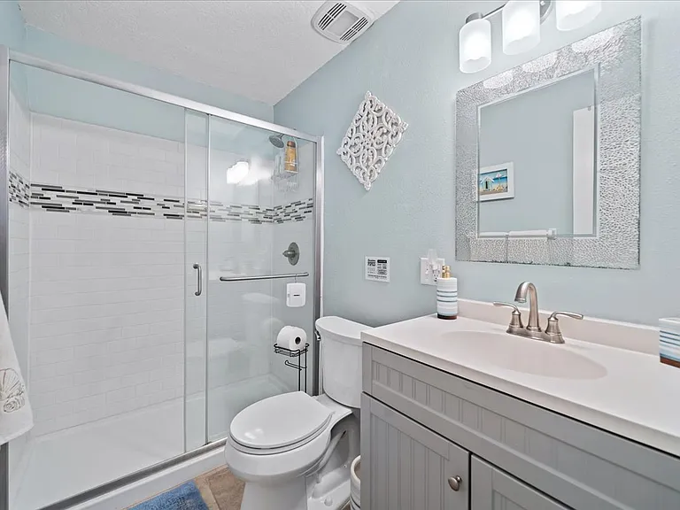 120 Flamingo Dr #1 — Photo 10