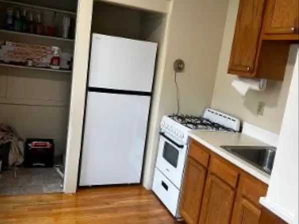 (undisclosed Address), Holliston, MA 01746