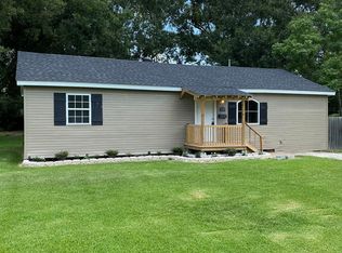 3220 Maple Ave, Groves, TX 77619