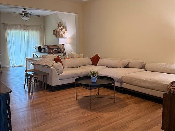 4th image of 3154 Rodrick Cir