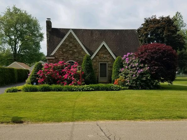 19 Wallace Rd