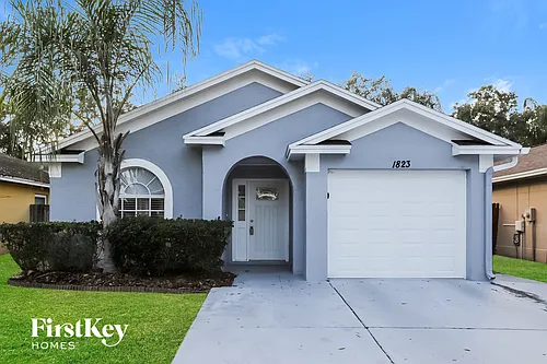 1823 Coyote Pl Photo 1