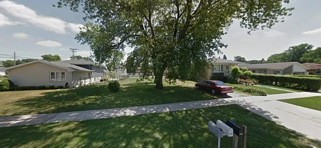 8507 Parkside Ave photo 1