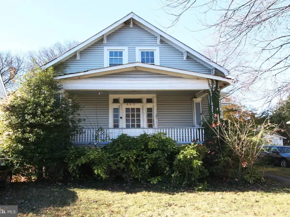 620 N Ivy St, Arlington, VA 22201