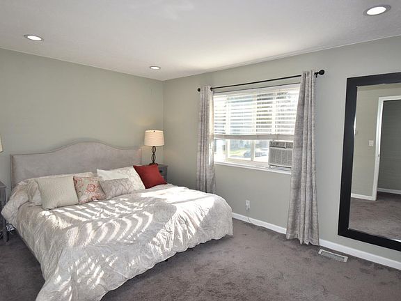4th image of 5498 Judith St APT 3