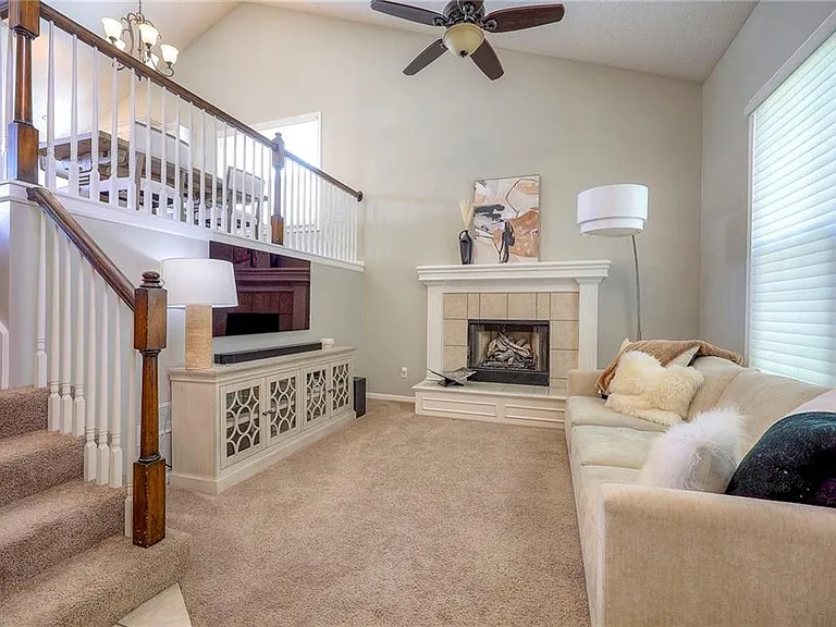 15619 S Brougham Dr — Photo 12