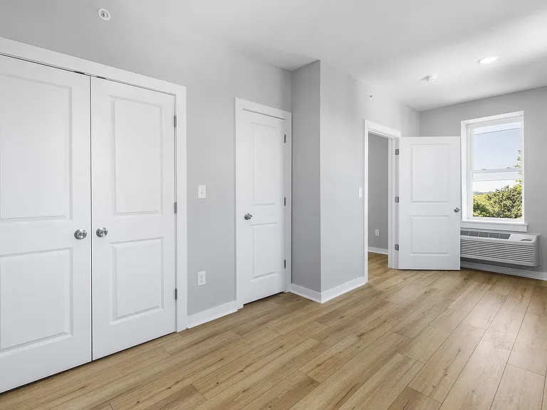 Overbrook Lofts — Photo 16