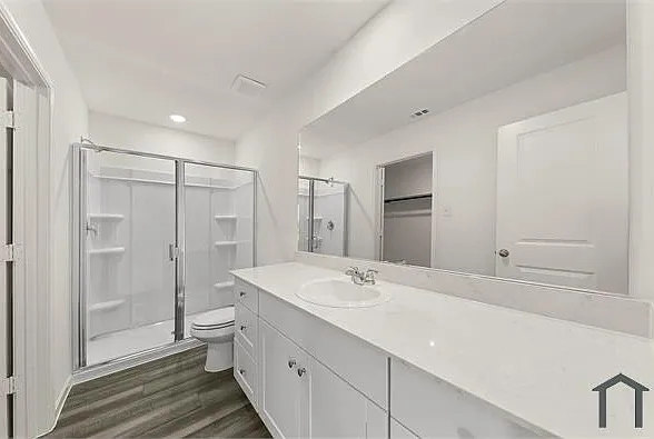 2107 Burnwood St — Photo 19