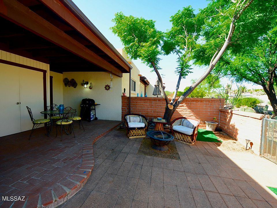 1st image of 2824 S Calle Trafalgar