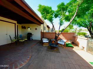 2824 S Calle Trafalgar, Green Valley, AZ 85622