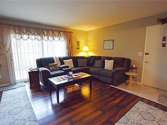 4th image of 7970 Mentor Ave APT H03