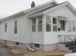924 W 8th St, Mishawaka, IN
