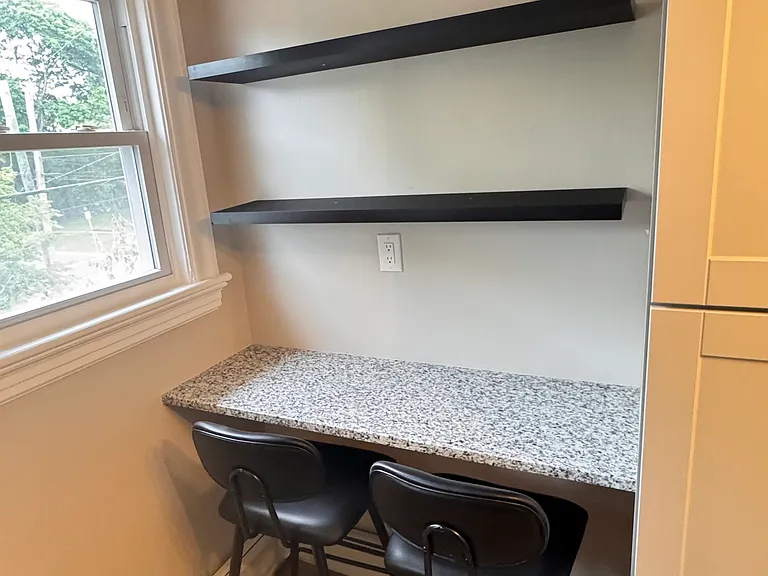 265 Fairview Ave — Photo 8