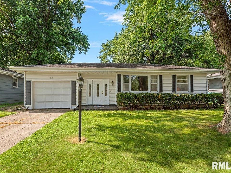 1st image of 12 Wenzel Ln