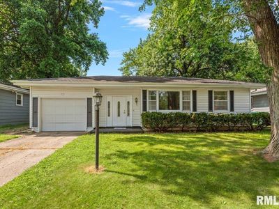 12 Wenzel Ln, Springfield, IL, 62702