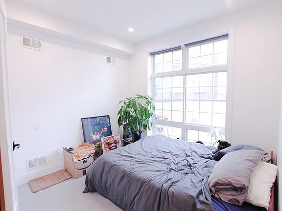 5th image of 1165 Myrtle Ave #2