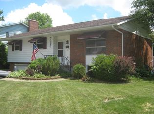 652 Robin Ln, Newark, OH 43055